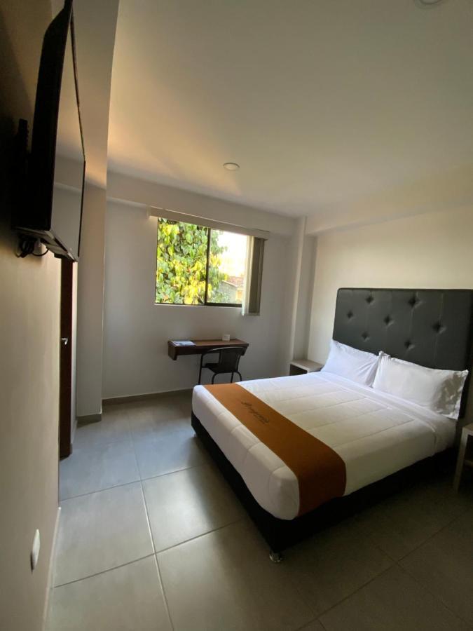 Perugino´S Hotel Galeria Popayan Bagian luar foto