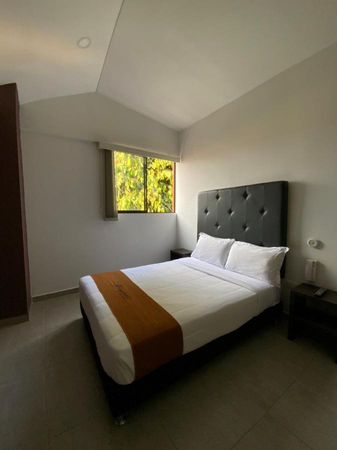 Perugino´S Hotel Galeria Popayan Bagian luar foto